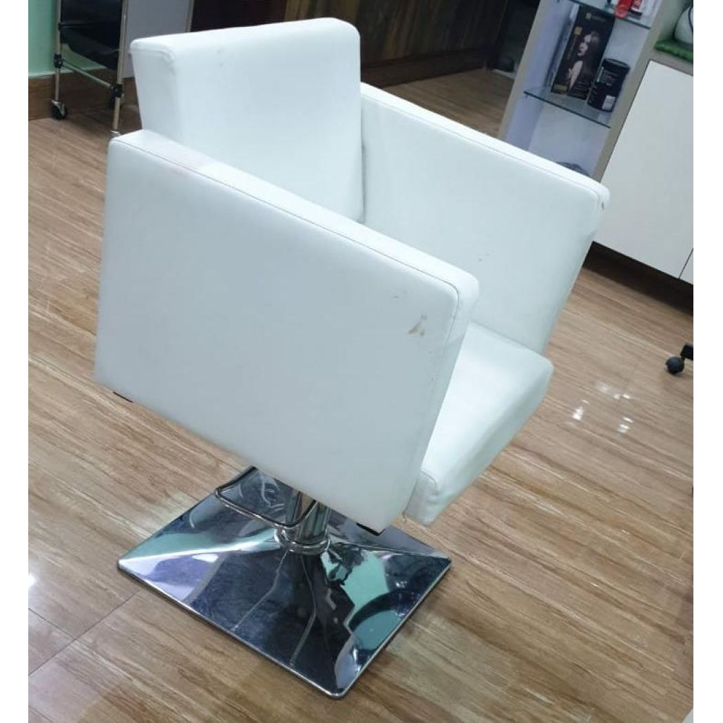 PC-006 Salon Parlour Chair white